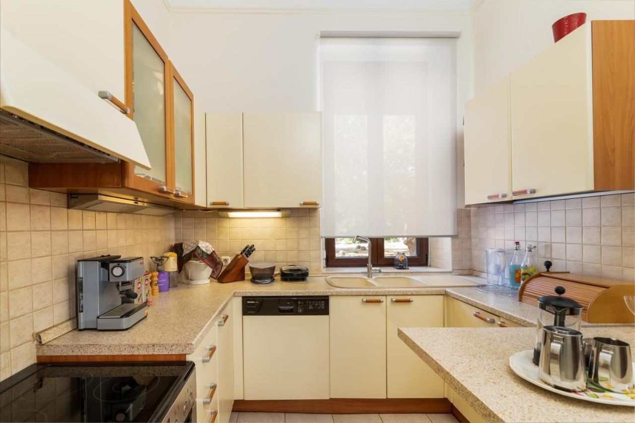 La Casa Di Efi Apartment Rhodes City ภายนอก รูปภาพ